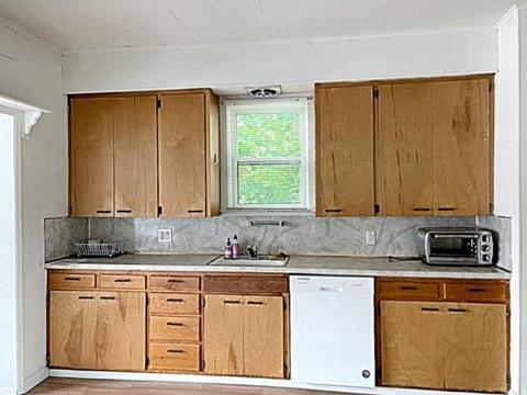 505 E Baldwin Ave, Spokane, WA 99207 photo 5