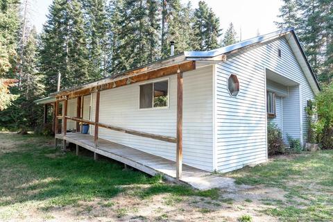 1012 Riverbend Loop Rd, Cusick, WA 99119 photo 3