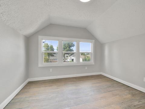 547 Everett Ave, Spokane, WA 99207 photo 15