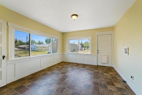 2214 E Sharp Ave, Spokane, WA 99202 photo 10