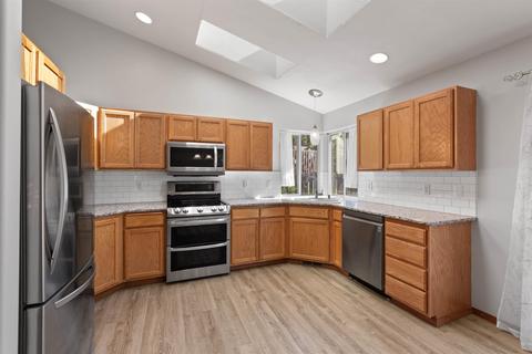 310 E Blackhawk Dr, Spokane, WA 99208 photo 11