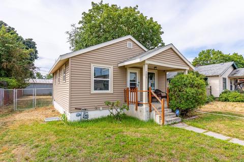 908 E Longfellow Ave, Spokane, WA 99207 photo 1