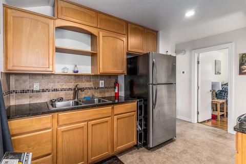 908 E Longfellow Ave, Spokane, WA 99207 photo 9