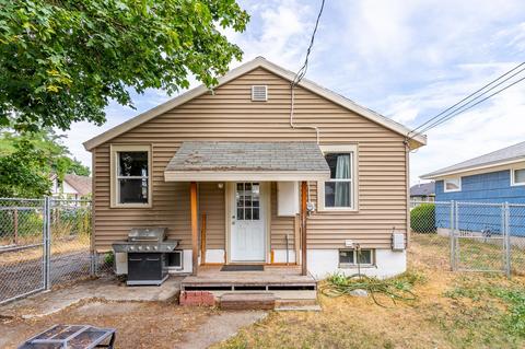 908 E Longfellow Ave, Spokane, WA 99207 photo 14
