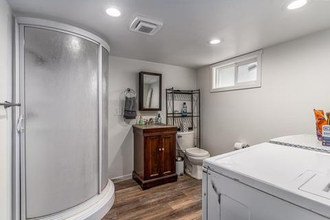 908 E Longfellow Ave, Spokane, WA 99207 photo 13