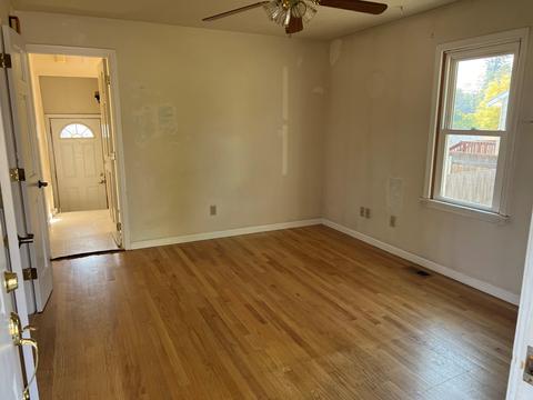 818 E Longfellow Ave, Spokane, WA 99207 photo 3