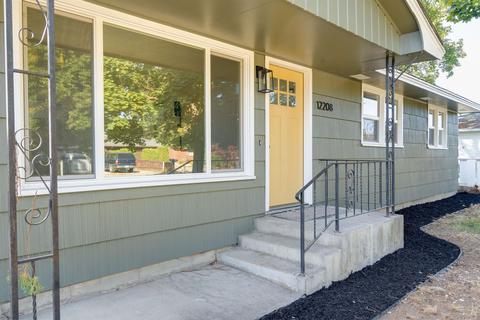 12208 E 12th Ave, Spokane Valley, WA 99206 photo 5