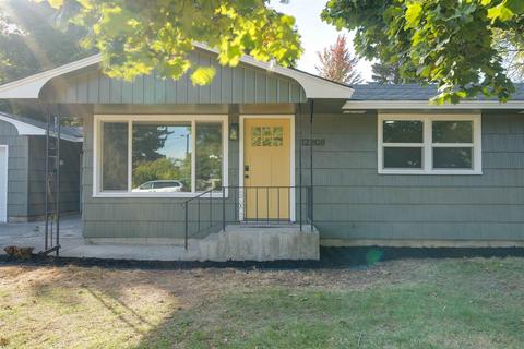 12208 E 12th Ave, Spokane Valley, WA 99206 photo 4