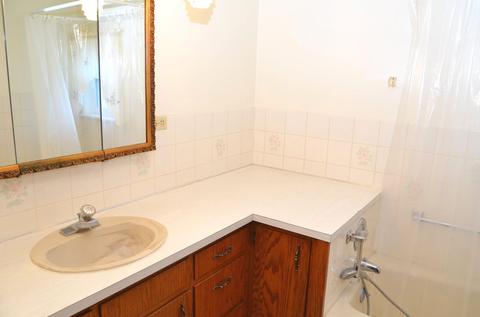 9 E State St, Saint John, WA 99171 photo 33