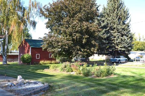 9 E State St, Saint John, WA 99171 photo 13