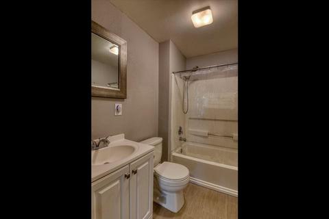 1826 E 4th Ave, Spokane, WA 99202 photo 8