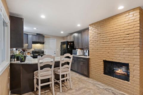 11112 E 17th Ave, Spokane Valley, WA 99206 photo 2
