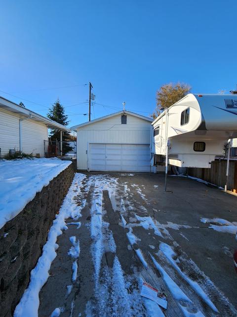 503 E Cozza Dr, Spokane, WA 99208 photo 24