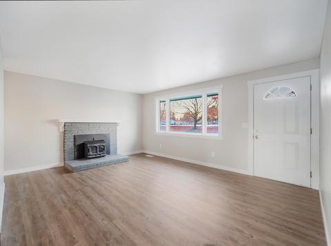 1622 Everett Ave, Spokane, WA 99207 photo 4