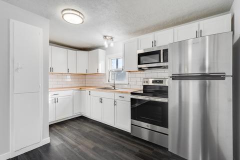 1028 E Queen Ave, Spokane, WA 99207 photo 12