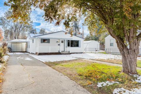 1028 E Queen Ave, Spokane, WA 99207 photo 2