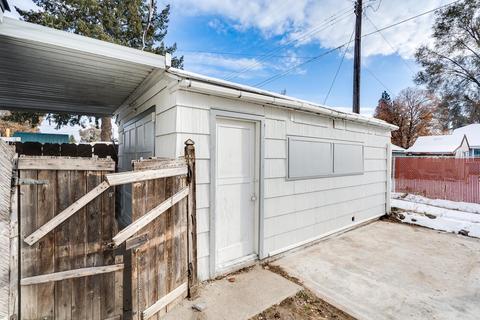 1028 E Queen Ave, Spokane, WA 99207 photo 27