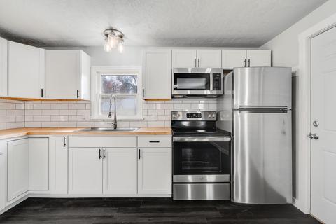 1028 E Queen Ave, Spokane, WA 99207 photo 11