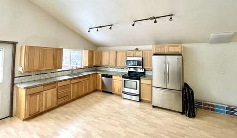 482 Rustic Rd, Cusick, WA 99119 photo 4