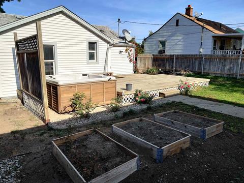 1648 E Broad Ave, Spokane, WA 99207 photo 5