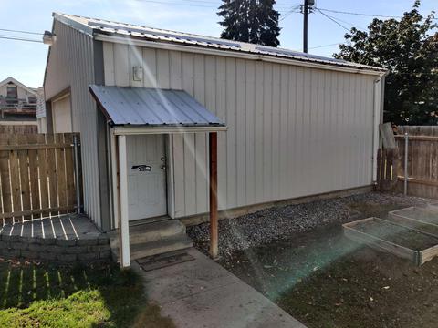 1648 E Broad Ave, Spokane, WA 99207 photo 3