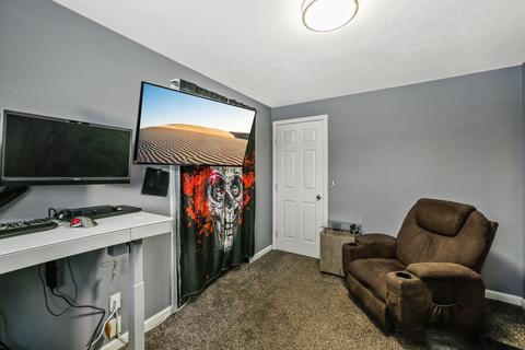 407 E Queen Ave, Spokane, WA 99207 photo 13
