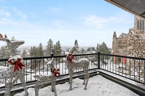 2 E Sumner Ave UNIT 4, Spokane, WA 99202 photo 3
