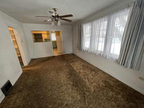 816 Everett Ave, Spokane, WA 99207 photo 5