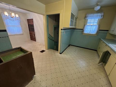 816 Everett Ave, Spokane, WA 99207 photo 9