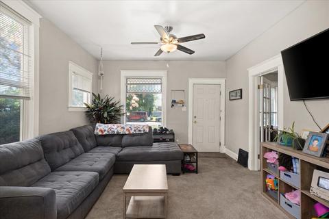 1917 E Sharp Ave, Spokane, WA 99202 photo 8