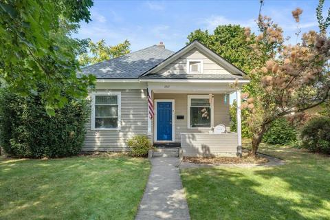 1917 E Sharp Ave, Spokane, WA 99202 photo 2