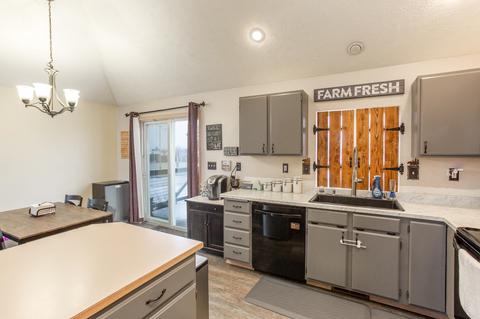 524 E Westcrest Ave, Colbert, WA 99005 photo 9