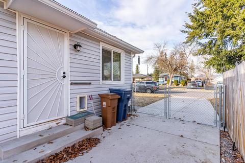 2424 E Bismark Ave, Spokane, WA 99208 photo 3