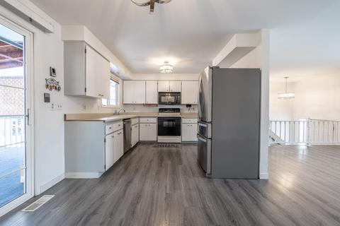 2322 E Bismark Ave, Spokane, WA 99208 photo 8