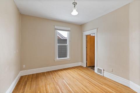 523 E Baldwin Ave, Spokane, WA 99207 photo 14