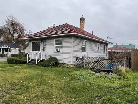 1736 E Broad Ave, Spokane, WA 99207