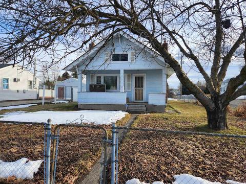 1902 E Longfellow Ave, Spokane, WA 99207 photo 1