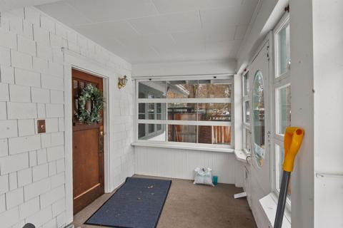 614 E 18th Ave, Spokane, WA 99203 photo 4
