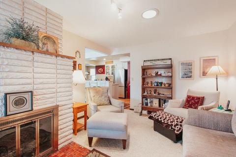 1604 E Pinecrest Rd, Spokane, WA 99203 photo 8