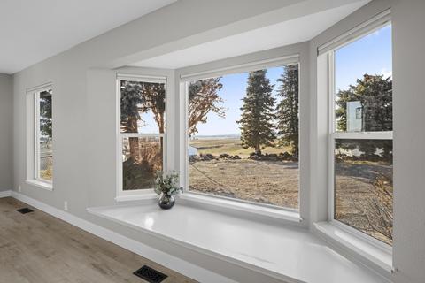 9306 E Pinetree Dr, Mead, WA 99021 photo 6