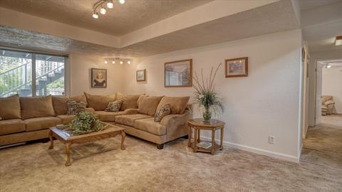 4235 E 37th Ave, Spokane, WA 99223 photo 28