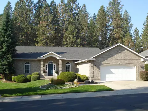 7011 N East Bluff Ct, Spokane, WA 99208