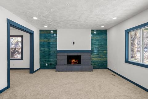 827 E 10th Ave, Spokane, WA 99202 photo 3