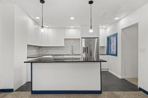 827 E 10th Ave, Spokane, WA 99202 photo 11