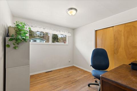 3105 W Beacon Ave, Spokane, WA 99208 photo 13