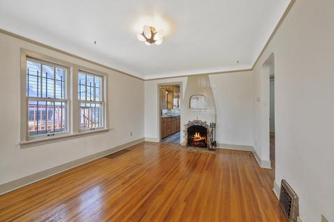 327 E Broad Ave, Spokane, WA 99207 photo 6