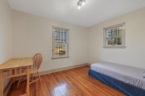 327 E Broad Ave, Spokane, WA 99207 photo 12