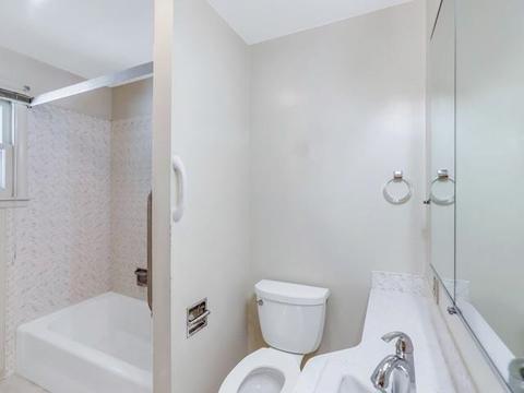 827 E Broad Ave, Spokane, WA 99207 photo 15