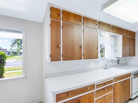 827 E Broad Ave, Spokane, WA 99207 photo 7