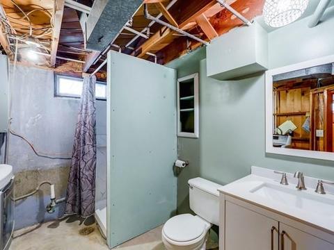 827 E Broad Ave, Spokane, WA 99207 photo 23